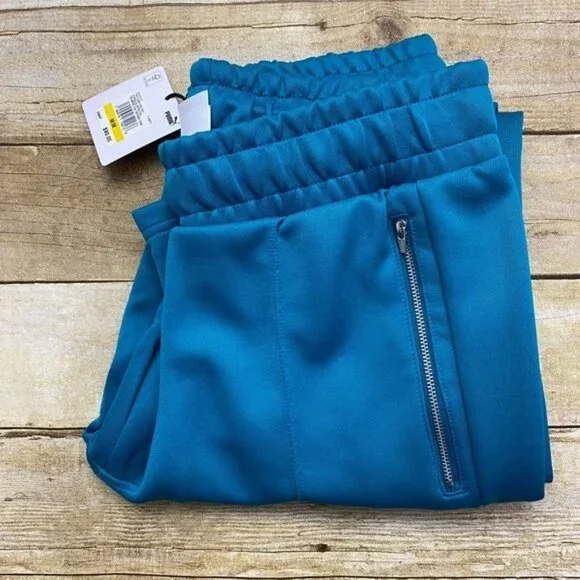 Puma x TMC Joggers in Teal